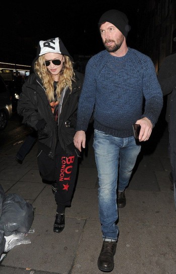 Madonna and Rocco out and about in London - 16 April 2016 (3)
