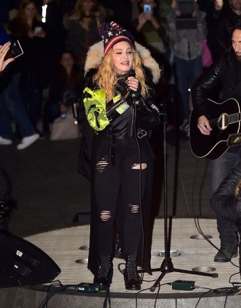 Madonna performs 5 acoustic songs at Washington Square Park  New York (12)