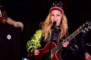 Madonna performs 5 acoustic songs at Washington Square Park  New York (42)