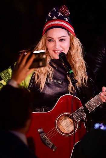 Madonna performs 5 acoustic songs at Washington Square Park  New York (44)