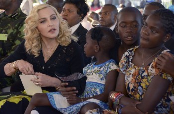 Madonna attends The Mercy James Centre opening in Blantyre, Malawi 11 July 2017 (15)