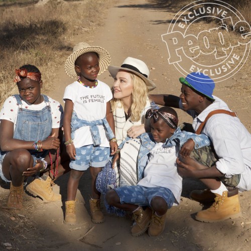 20170907-news-pictures-madonna-malawi-people-03