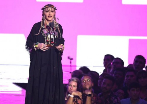 Madonna at the 2018 MTV Video Music Awards - 20 August 2018 - Pictures and Videos (74)