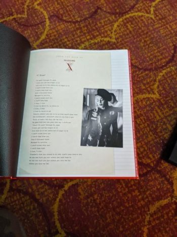 Madame X VIP Tour Gift Book (4)