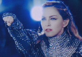 VIDEO - MDNA TOUR TEASER - I'M ADDICTED [EPIX] 02