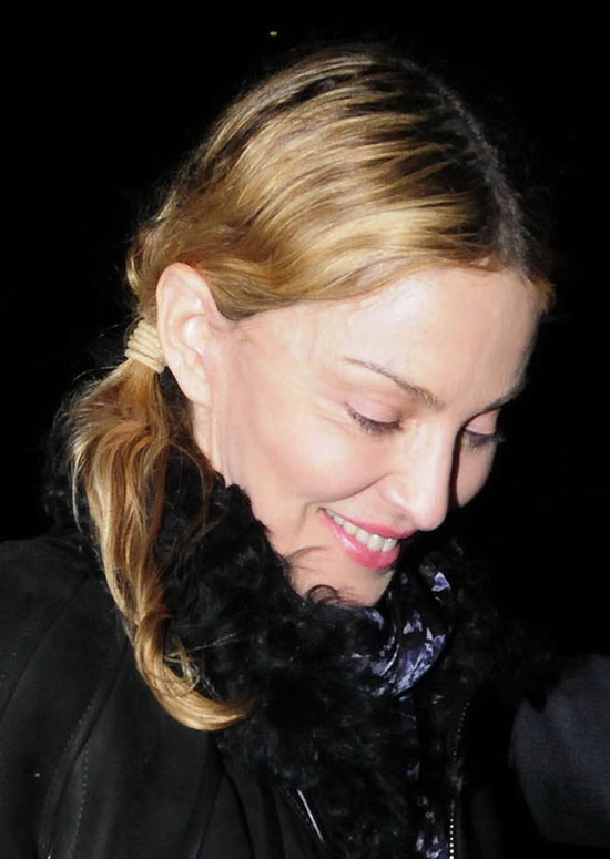 pix-paparazzi-madonna-leaves-locanda-20