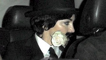 20110320-pictures-madonna-purim-charlie-chaplin-01