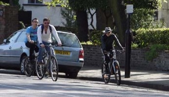 Madonna on her way to the Abbey Road Recording Studios, London (9)