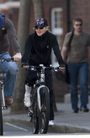 Madonna out and about in London - April 9th 2011 (8)