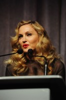 Madonna at the Toronto International Film Festival - Red Carpet, 12 September 2011 - Update 3 (14)