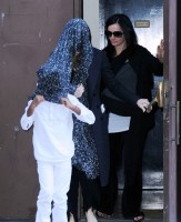 Madonna at the Kabbalah Centre in New York, 8 October 2011 (1)