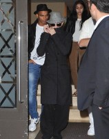 Madonna at the Kabbalah Centre in New York, 5 November 2011 (2)