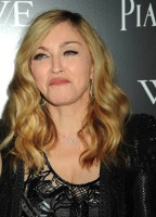 Madonna at the Cinema Society & Piaget screening  of WE, MOMA New York, 4 December 2011 - Update (3)
