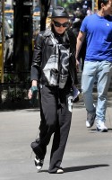 Madonna at the Kabbalah Centre in New York, 12 May 2012 (4)