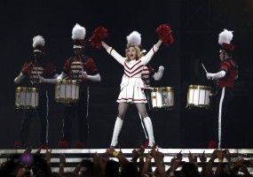 MDNA Tour Istanbul - Before and during - 7 June 2012 (37)