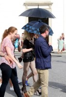 On the set of Turn up the Radio - Florence - Madonna (2)