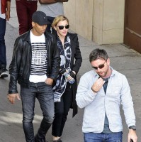 Madonna visits the Leopold Museum, Vienna - 30 July 2012 (4)