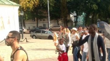 Madonna out and about in Kiev - 3 August 2012 (3)