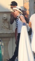 Madonna relaxing in the Antibes in France -  20 August 2012 (18)