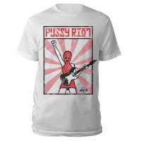 20121017-news-madonna-mdna-tour-pussy-riot-t-shirt