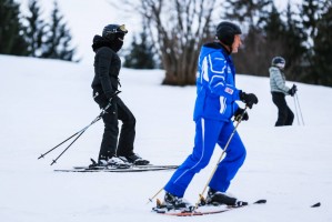 Madonna skiing in Gstaad, Switzerland - Part 2 (21)