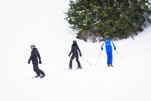 Madonna skiing in Gstaad, Switzerland - Part 2 (38)