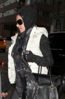 Madonna at the Kabbalah Centre, 12 January 2013 (3)