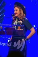 Madonna dressed up as boy scout at the GLAAD Media Awards - Anderson Cooper - Backstage - HQ (16)