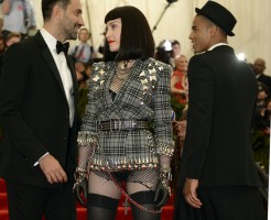 Madonna attends the Met Gala in New York - 6 May 2013 - Punk (31)