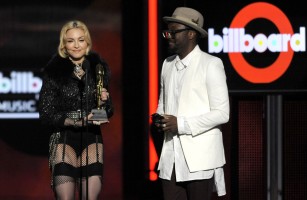Madonna at the 2013 Billboard Music Awards - 19 May 2013 (1)