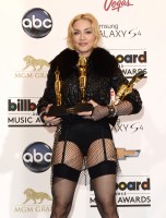 Madonna at the Billboard Music Awards Press Room - 19 May 2013 (19)