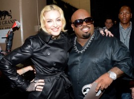 Madonna backstage at the Billboard Music Awards - 19 May 2013 (17)