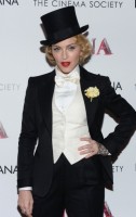 Madonna MDNA Tour Premiere Screening Paris Theater New York (1)