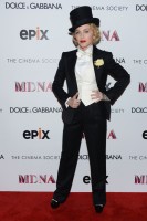 Madonna MDNA Tour Premiere Screening New York Paris Theather Part 2 (8)