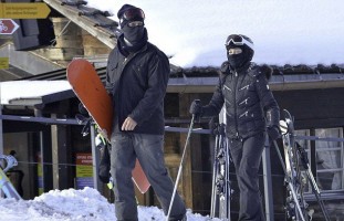 Madonna spotted skiing in Gstaad, Switzerland - January 2014 (14)