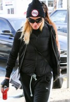 Madonna spotted in Los Angeles wearing No Excuses beanie - 25 January 2014 (5)
