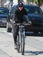 Madonna out and about in Los Angeles - 9 March 2014 (8)