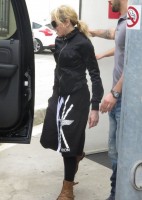 Madonna out and about in Los Angeles - 17 April 2014 (18)