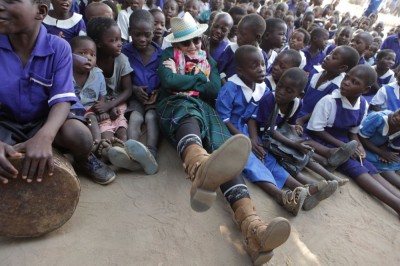 Madonna in Kasungu, Malawi - 30 November 2014 (9)