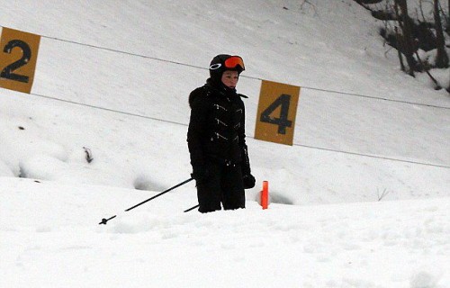 Madonna spotted skiing in Gstaad, Switzerland - 2 January 2015 (5)