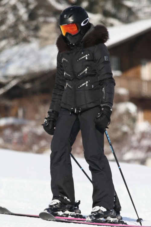 Madonna spotted skiing in Gstaad, Switzerland - 31 December 2014 (2)