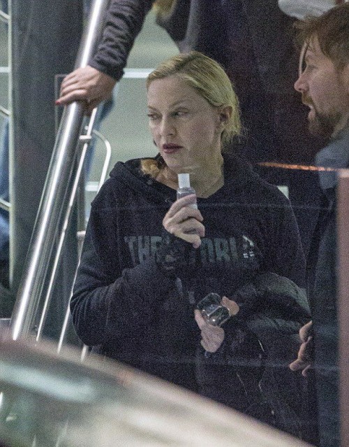 Madonna leaves rehearsals at the O2, London - 22 February 2015 - Pictures (5)