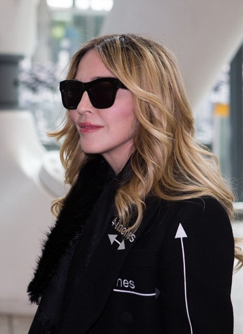 Madonna out and about in London and New York 5-7 April 2016 (9)