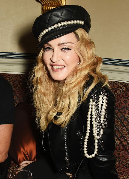 Madonna out and about in London 27 October 2016 - Pictures (7)