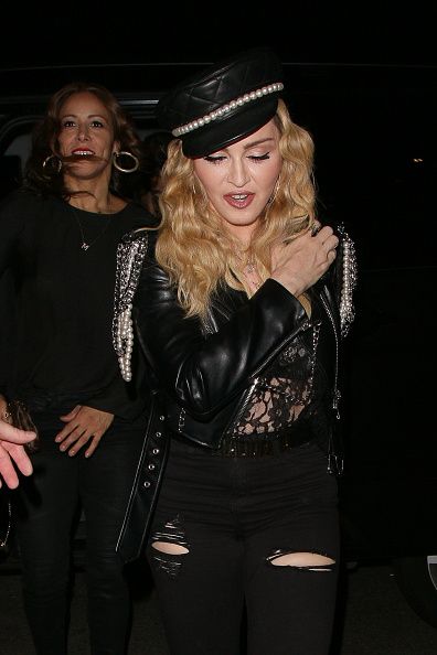 Madonna out and about in London 27 October 2016 - Pictures (61)