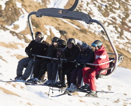 Madonna skiing in Verbier, Switzerland - 29 December 2016 - Pictures (9)