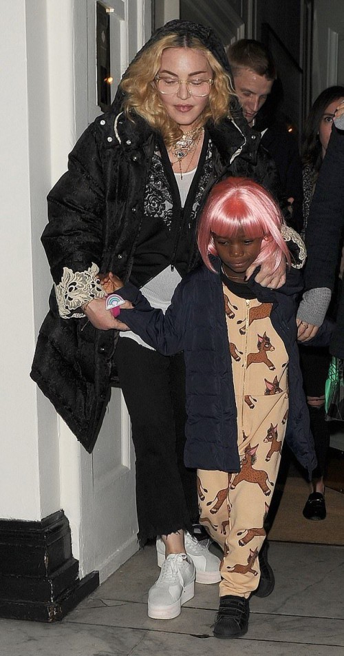 Madonna leaving Halloween party in London - 28 October 2018 (14)