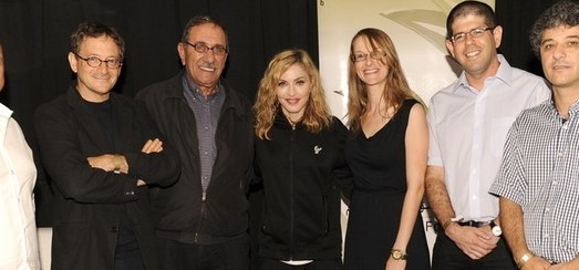 Madonna meets with the founders of the Peace NGO Forum, Tel Aviv [30 May 2012]