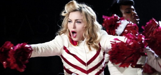 Before and during the MDNA Tour concert in Istanbul [7 June 2012 – HQ pictures]