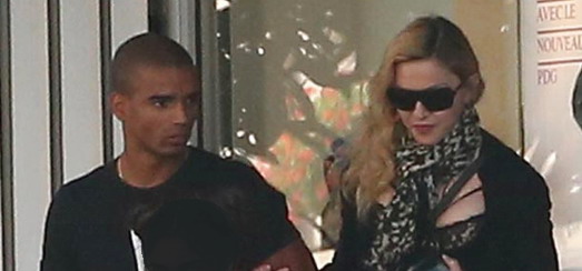 Madonna leaving the Palais des Congrès in Paris [30 August 2013 – Pictures]